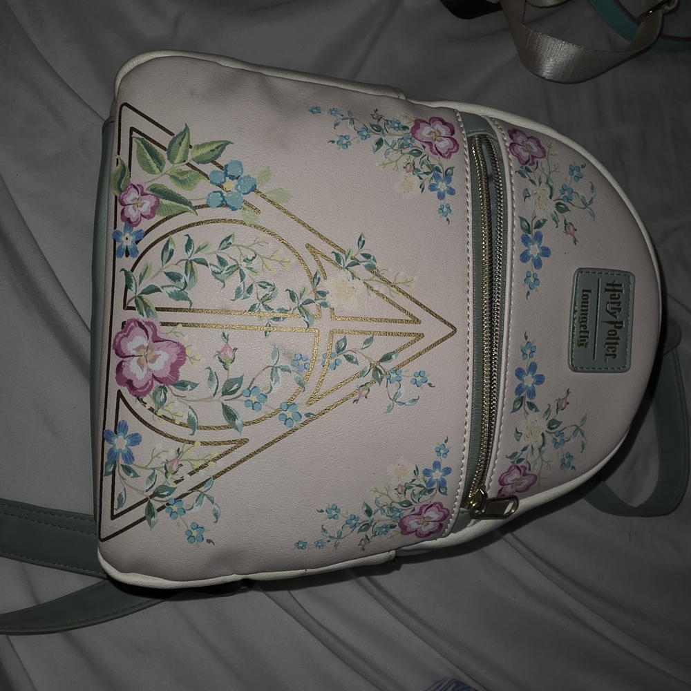 Warner Bros. Floral Backpack - Cream and Gold